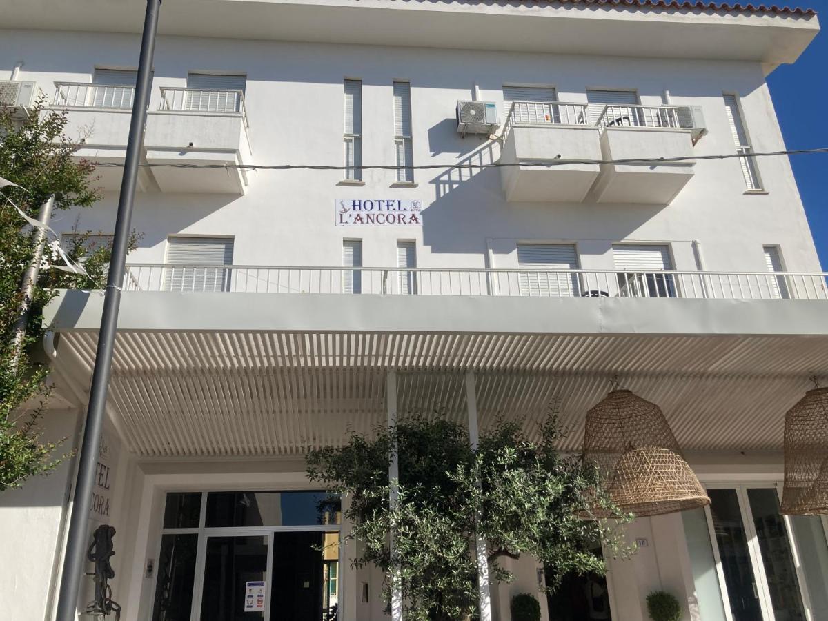 Hotel L'Ancora La Caletta Buitenkant foto